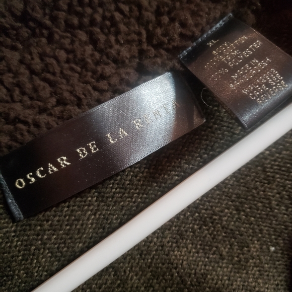 Oscar de La Renta brown sweater - Picture 3 of 6